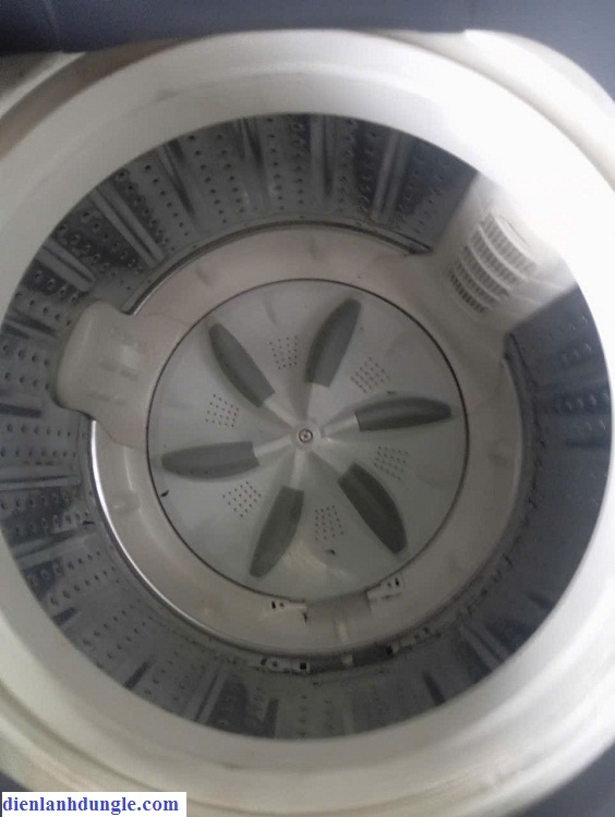 MÁY GIẶT CŨ - 8KG - AQUA
