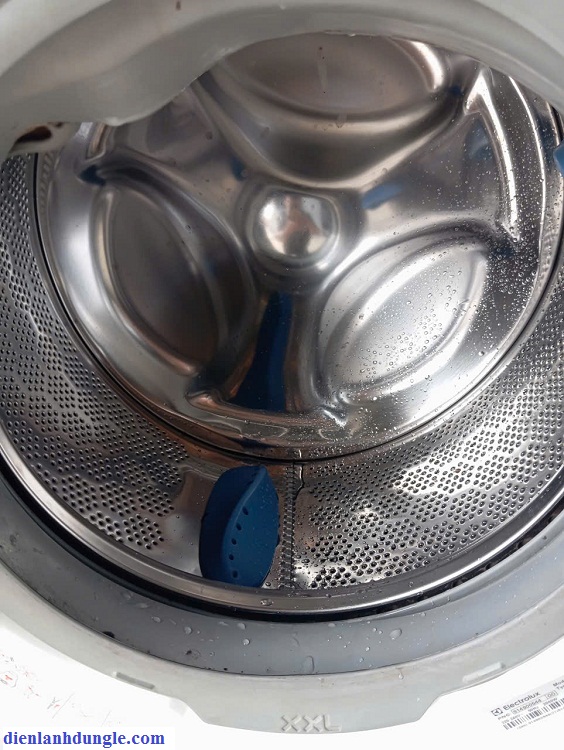 MÁY GIẶT CŨ ELECTROLUX 7.5KG