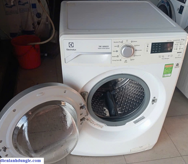 MÁY GIẶT CŨ ELECTROLUX INVERTER - 9KG