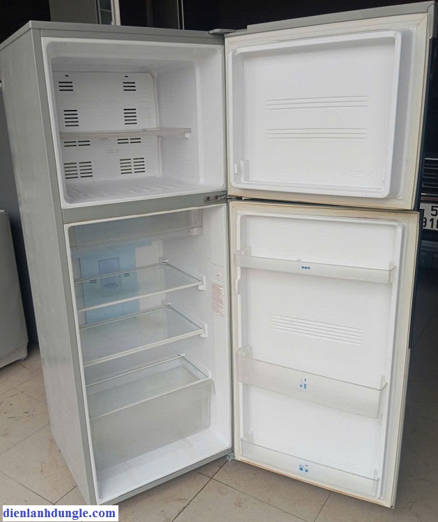 TỦ LẠNH CŨ AQUA 267L - INVERTER