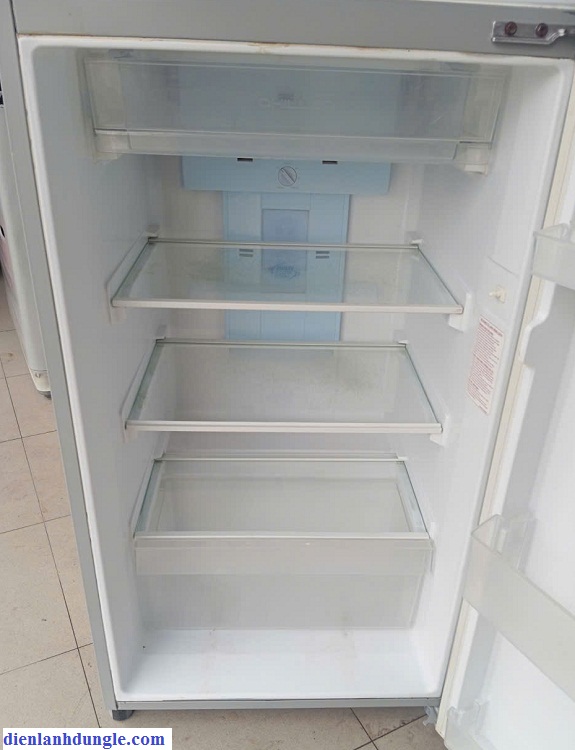 TỦ LẠNH CŨ AQUA 267L - INVERTER