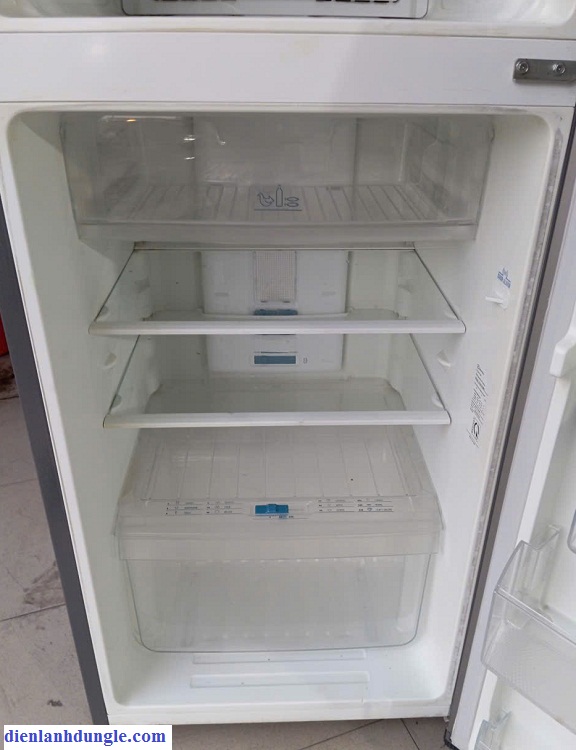 TỦ LẠNH CŨ ELECTROLUX 212L