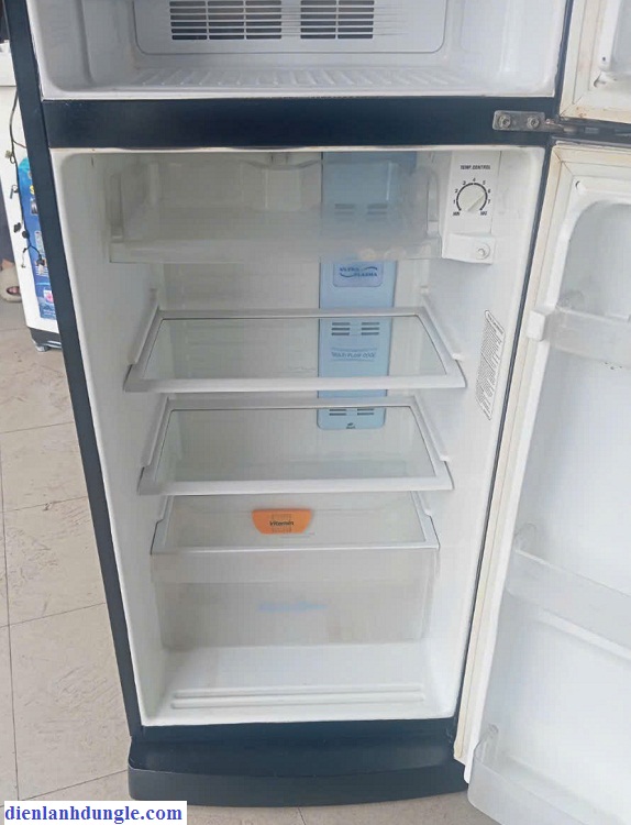 TỦ LẠNH CŨ 205L SANYO