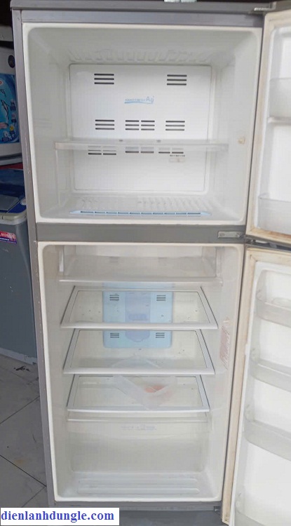 TỦ LẠNH CŨ SANYO 245 LÍT