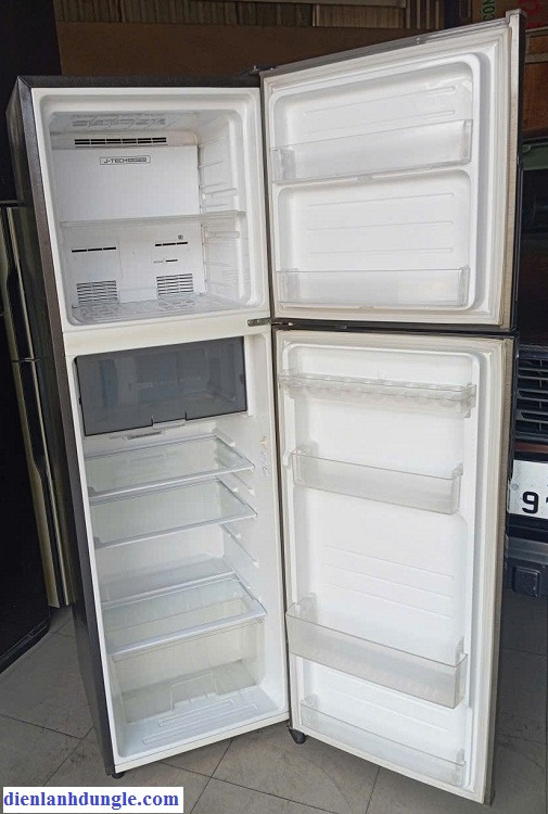 TỦ LẠNH SHARP 241L - INVERTER