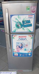 TỦ LẠNH CŨ SANYO 245 LÍT